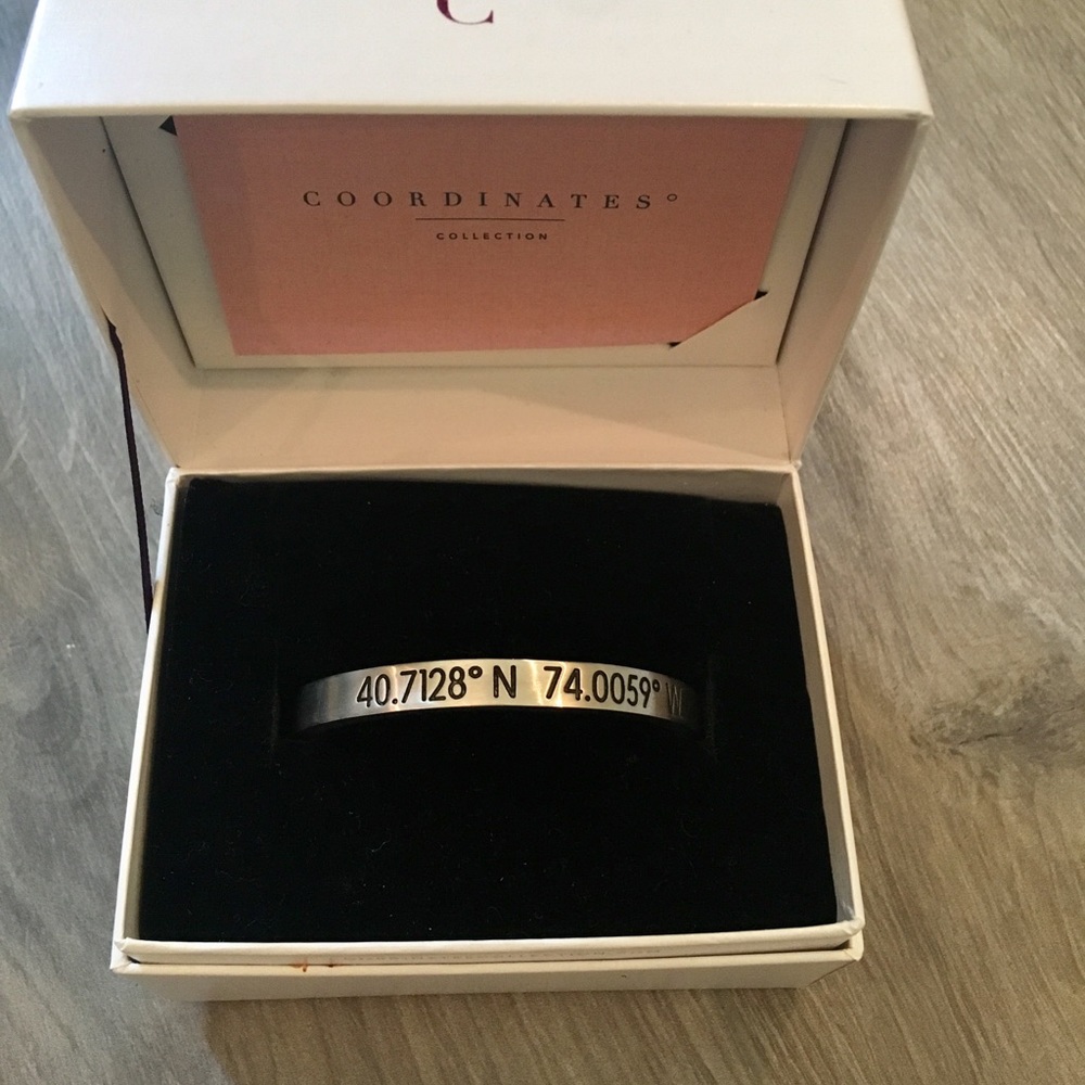 Bracelet